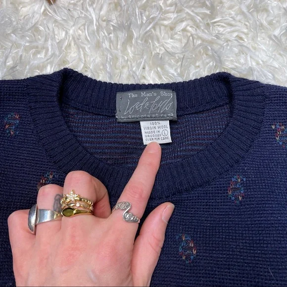 SOLD Vintage Lord And Taylor Wool Knit Sweater - Picture 3 of 4